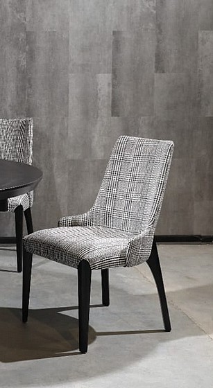 ����� ��� ��� ��� ���� ���� ������� + 6 ����� 